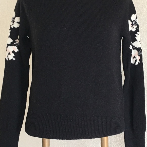 Wool sweater - Picture 1 of 1